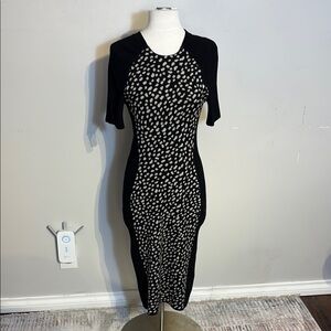 Black and White Bodycon Midi Dress with animal print Merino Wool Tory Burch